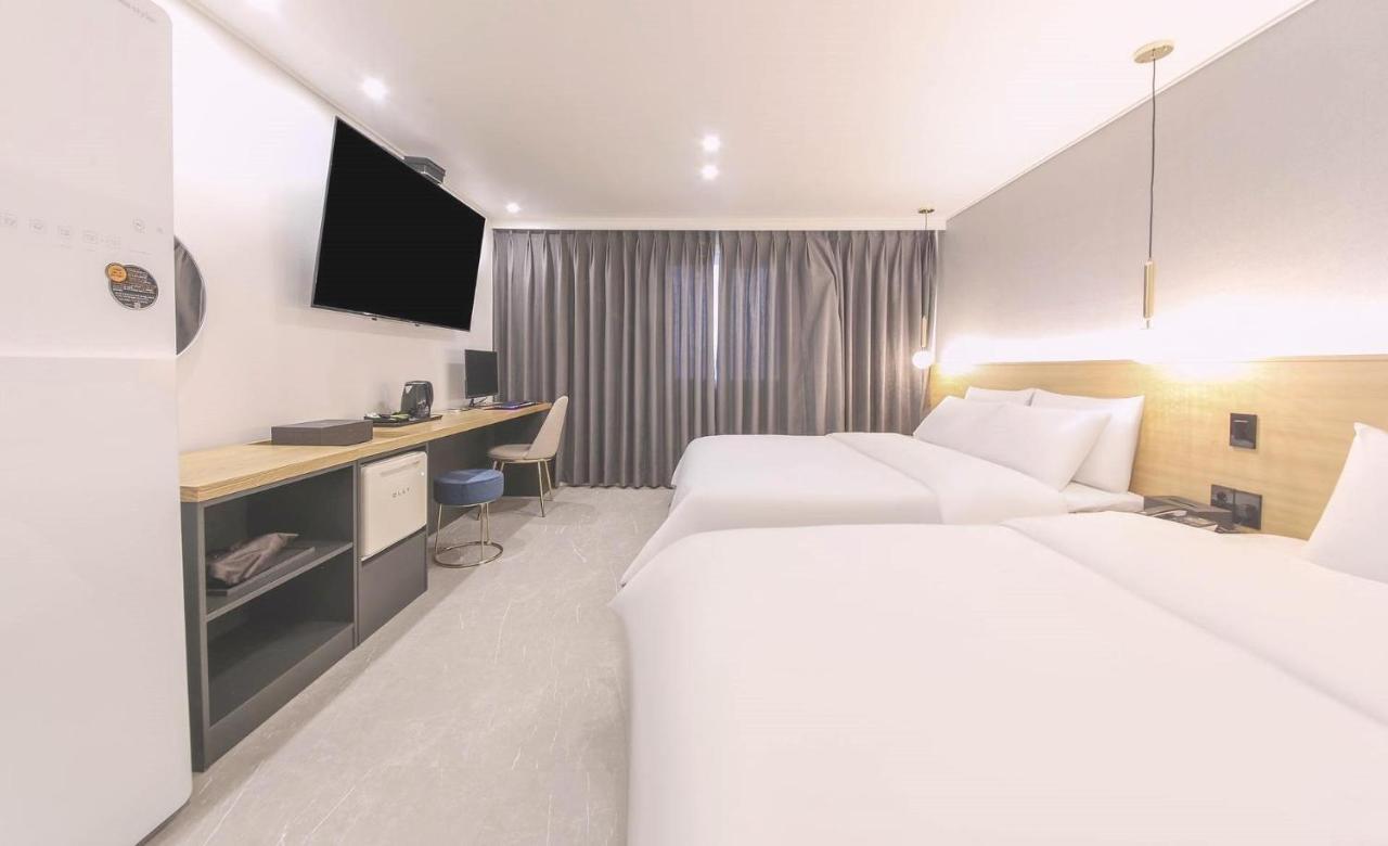 Ariel Hotel Busan Exterior foto